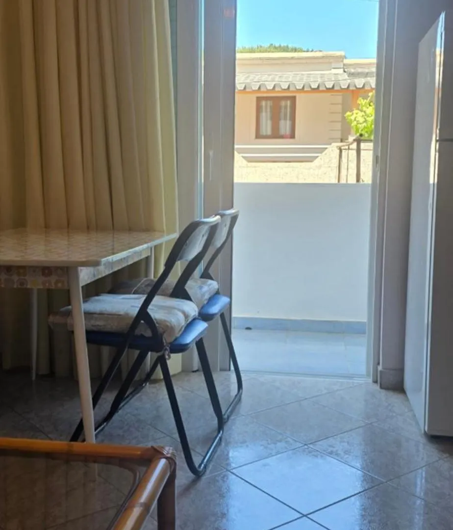 Central Nook Traditional Apartment 4 4 Himarë 0*,